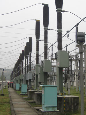 西門子3AP係列柱式SF6斷路器