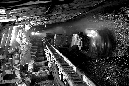 河南省首條全自動化綜采線建成