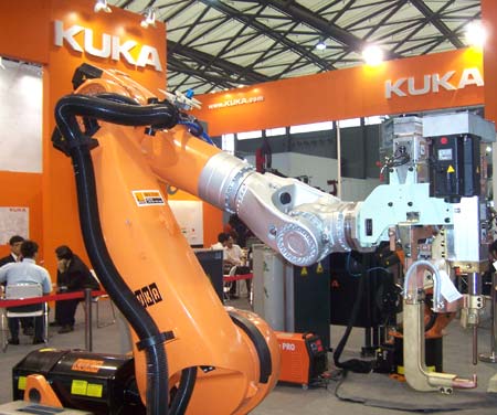 庫卡機器人伺服點焊單元