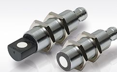 IO-LINK接口的緊湊型超聲波傳感器