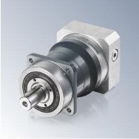 AG2300 | 帶輸出軸的高端行星齒輪減速機